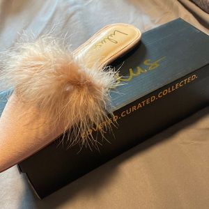 Size 8.5 Lulus flats